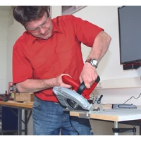 Kép 10/10 - Einhell TH-CS 1400/1 körfűrész, 190mm, 1400W